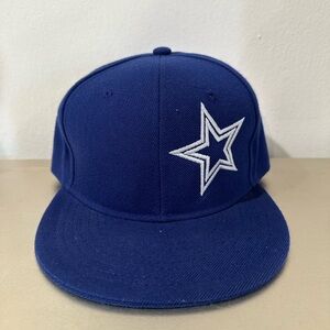 DALLAS COWBOYS EMBROIDERED STAR LOGO BASEBALL CAP